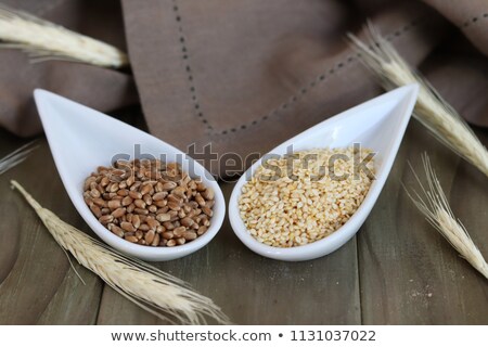 Foto stock: Front View Of Bowl Of Organic White Sesame
