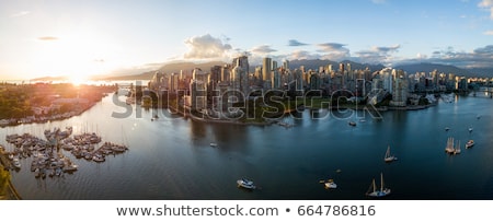 Stockfoto: Vancouver Bc Cityscape At Twilight