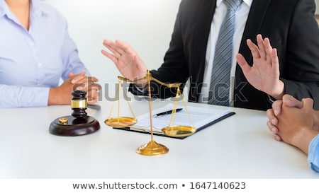 Stock foto: Angry Couple Arguing Telling Their Problems To Judge Gavel Decid