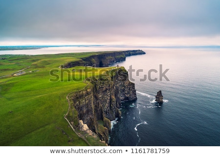 Stock foto: Cliff And The Sea