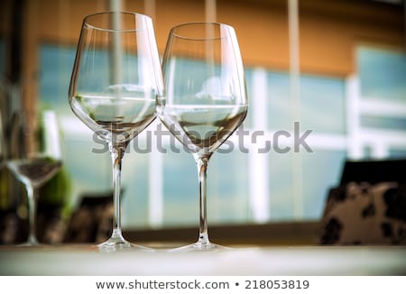 ストックフォト: Wine Glass And Place Setting In A Restaurant