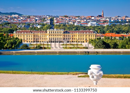 Vienna Schlossberg Castle Gardens View Foto stock © xbrchx