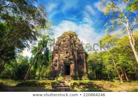 Foto stock: Ancient Pre Angkor Sambor Prei Kuk Temple Ruins Cambodia