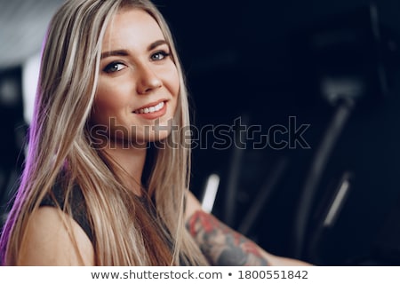 Foto stock: Ermosa · modelo · rubia