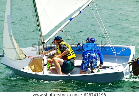 Stockfoto: Sailing On The Lake