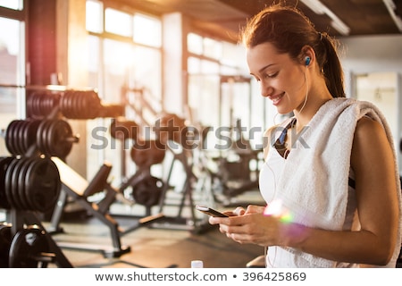 Stockfoto: Fitness Girl Using Hand Weights