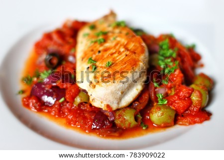Stockfoto: Chicken Breast With Tomato Basil Sauce