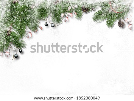 Foto stock: Christmas Framework With Snow And Cones