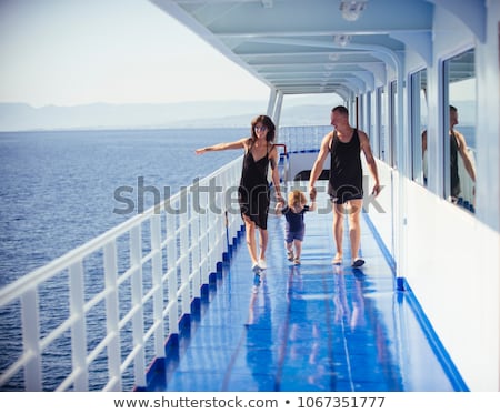 Zdjęcia stock: Family On Cruise