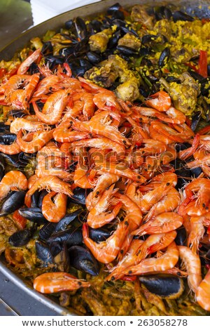 Foto d'archivio: Paella Street Market In Nyons Provence France