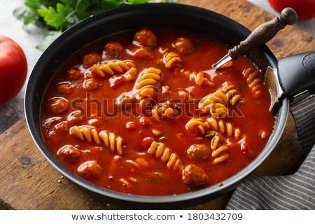 商業照片: Tomato Soup With Meatballs