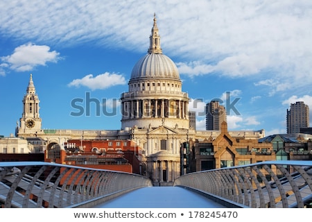 [[stock_photo]]: St Pauls Cathedral