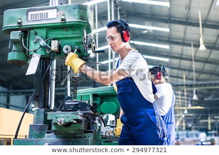 Steel Worker In A Factory Foto d'archivio © Kzenon