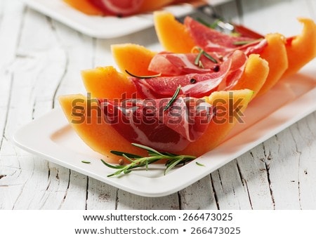 Foto d'archivio: Melon And Prosciutto