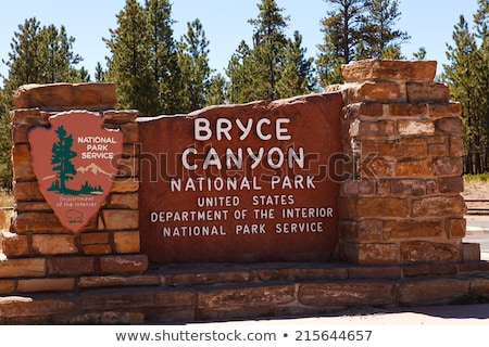 Сток-фото: Sign At The Entrance Of Bryce Canyon National Park