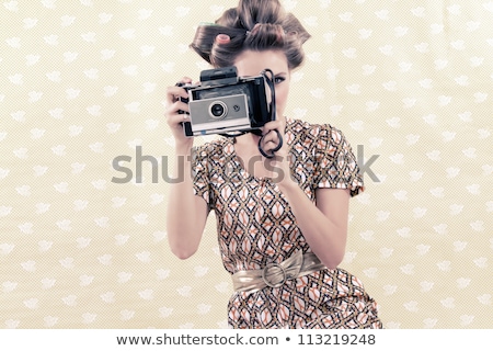 Stockfoto: Brunette Beauty Holding Vintage Camera