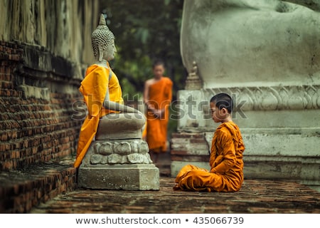 Foto stock: Young Buddha Statue