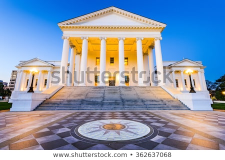 [[stock_photo]]: Richmond - State Capitol Building