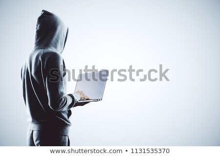 Foto stock: Mysterious Hacker Online Attack Concept