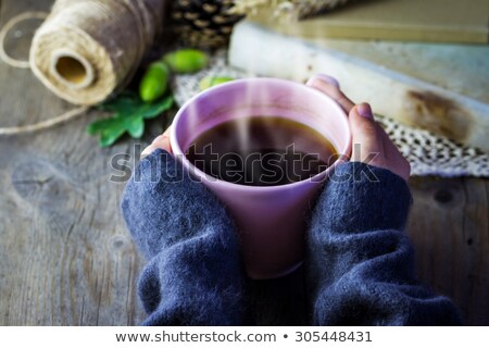 Zdjęcia stock: Green Cup And Book