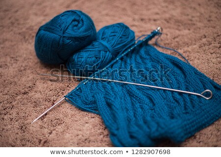 Stockfoto: Ball Of The Threads Strung On Spoke