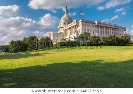 [[stock_photo]]: Lincoln Memorial And Flags