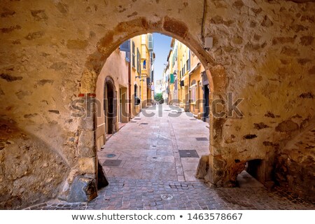 Arch In Saint Tropez France Stockfoto © xbrchx