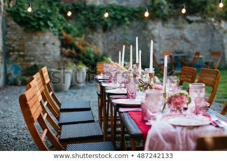 Foto d'archivio: Table Set For Wedding Or Another Catered Event
