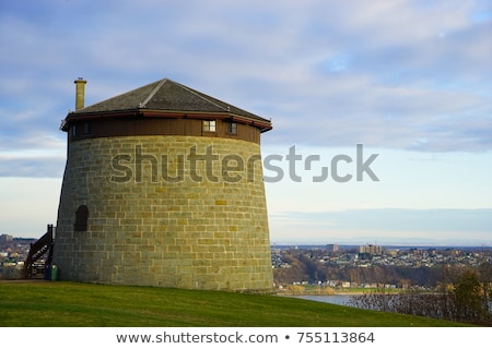 Foto stock: Martello Tower At The Plaines Abraham In The City Of Quebec