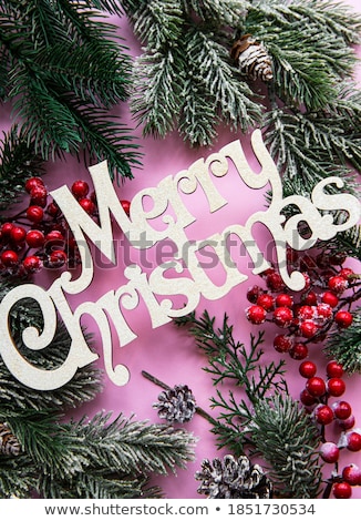 Green Sparkling Christmas Bauble With Ribbon Foto stock © almaje