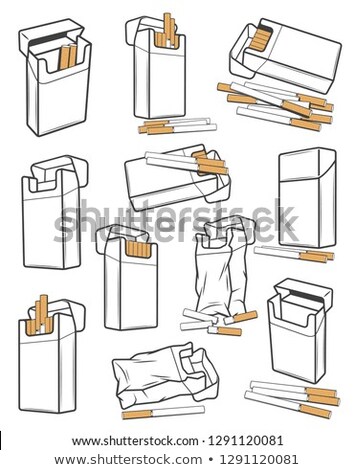 Foto stock: Closed Pack Of Cigarettes
