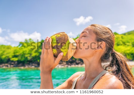 Coconut Water Caribbean Tropical Food Tourist Woman Drinking Fresh Natural From The Coco On Cruise S Stockfoto © Maridav