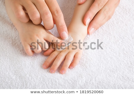 Zdjęcia stock: Close Up Of A Beautiful Young Girl With Towel