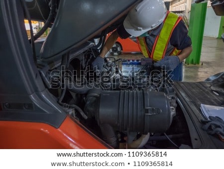 Stockfoto: Forklift Mechanic
