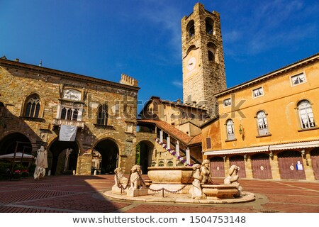 Stok fotoğraf: Piazza Vecchia In Bergamo