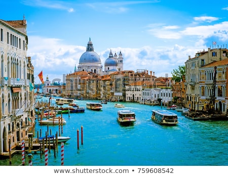 Foto stock: Colored Houses In Venice - Italy