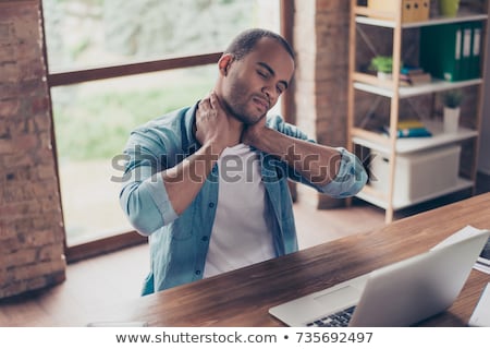 Foto d'archivio: African Man With Neck Pain