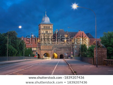 Zdjęcia stock: Historic Buildings In The Evening Light In Lubeck