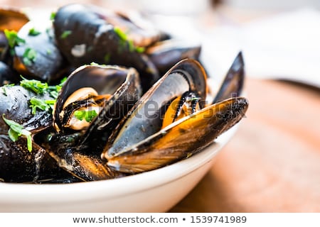 Сток-фото: Seafood Mussels With Lemon And Garlic