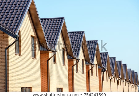 Foto stock: Family On Site Of A New Build