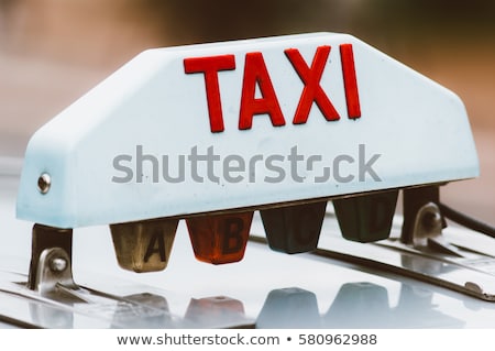 Foto stock: Sign Of Taxicab In Paris