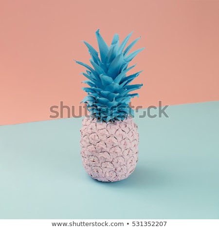 Foto d'archivio: Pineapple Fruit Minimal Style