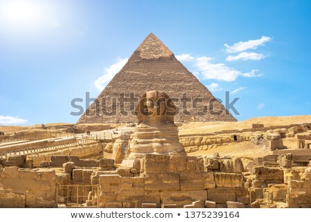 Zdjęcia stock: Sphinx In Front Of Pyramid Giza