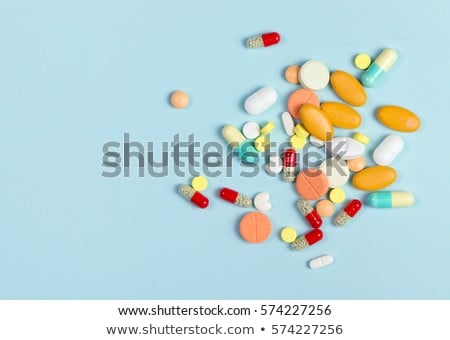 Close Up de pilules et d'ordonnances assorties [[stock_photo]] © Kenishirotie