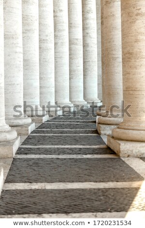 [[stock_photo]]: Berninis Colonnade Details