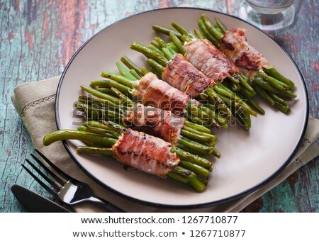 Stok fotoğraf: Green Bean Wrapped In Bacon