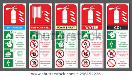 Foto d'archivio: Fire Safety Sign Fire Extinguisher