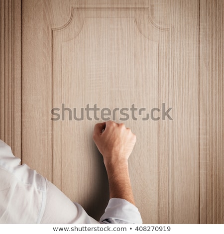 Stockfoto: Man Knocking The Door