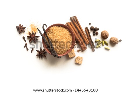 Foto stock: Brown Sugar And Spices Cardamom And Anise