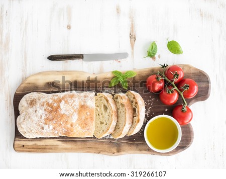商業照片: Bread Tomato Basil And Olive Oil
